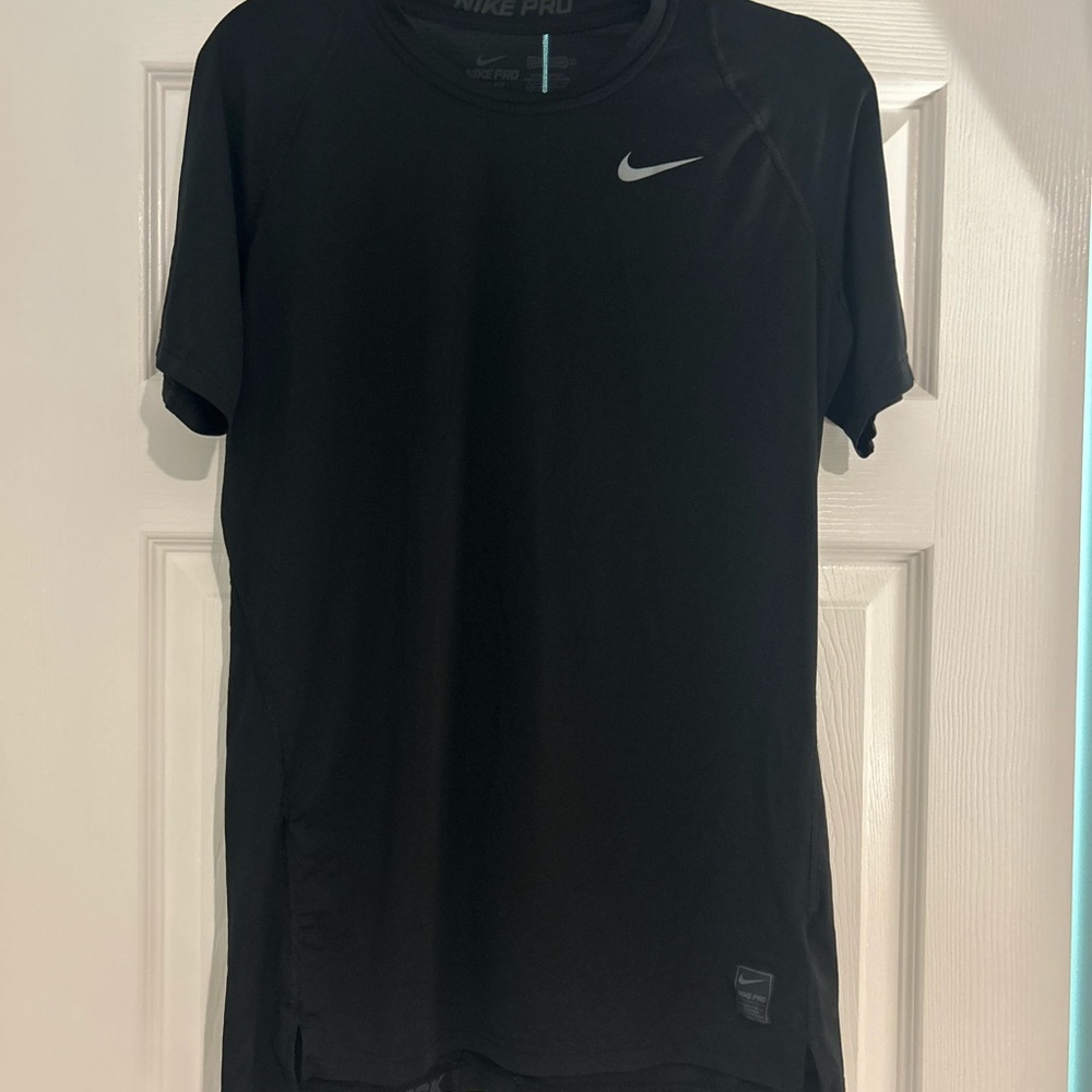 Nike Dri Fit Men’s XL Black Athletic T Shirt Short Sleeve Swoosh Gym Workout